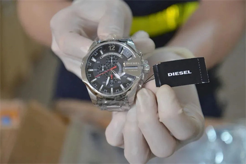 6de247c67824abb1642f8e0e1373e34d.jpg 1.jpg