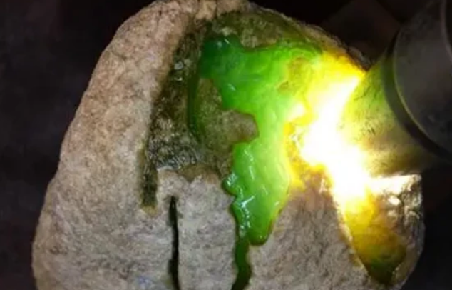 【進口案例】巴基斯坦玉石原石首都機場進口報關流程 【進口案例】巴基斯坦玉石原石首都機場進口報關流程