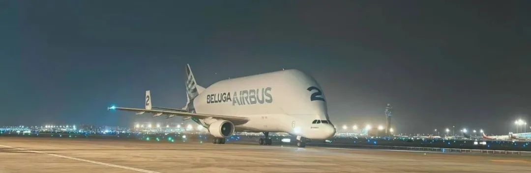 99488c9564bc22a9f3d018b69e20ece6.jpg 飛機2.jpg