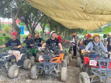 2023年鵬通清遠團建4