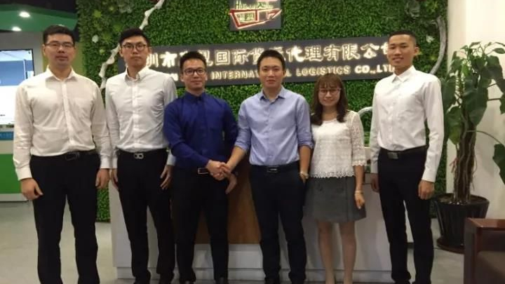 一直在路上,只為讓大家知道鵬通有多卓越 一直在路上,只為讓大家知道鵬通有多卓越